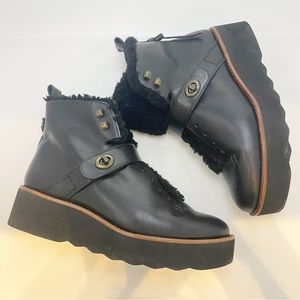 Coach Urban Hiker Shearling Boots Sz 7 | Luxury Fur Lined Winter Ankle Boot